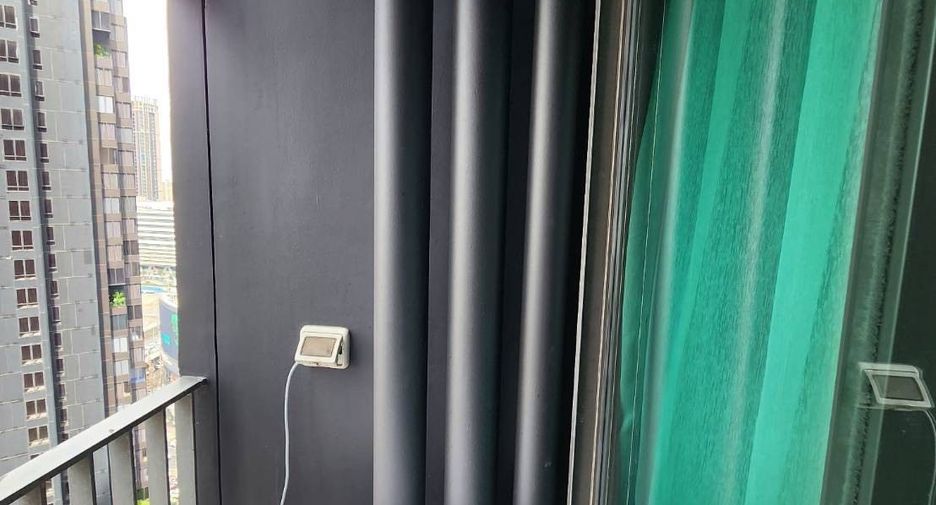 For rent studio condo in Huai Khwang, Bangkok