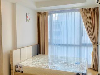 For rent 2 bedrooms condo in Huai Khwang, Bangkok