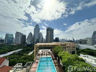 For rent 2 bedrooms condo in Pathum Wan, Bangkok