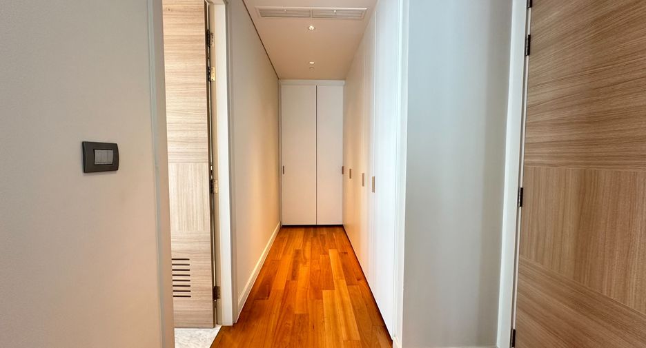 Wohnung zur Miete mit 2 Zimmer in Pathum Wan, Bangkok