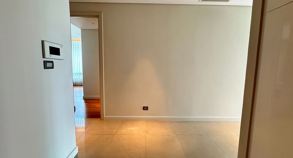 Wohnung zur Miete mit 2 Zimmer in Pathum Wan, Bangkok