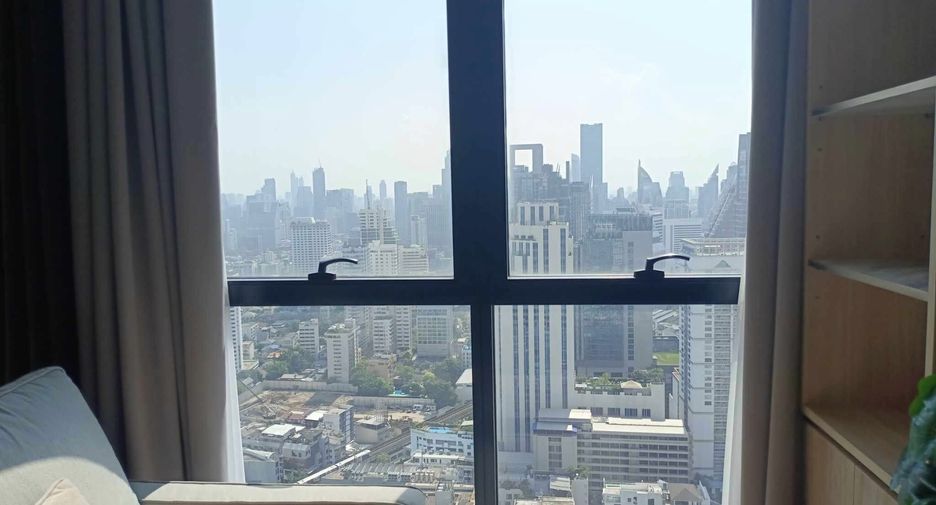For rent 1 bed condo in Khlong Toei, Bangkok