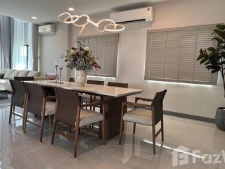 Casa en alquiler de 4 habitaciones en Bang Phli, Samut Prakan