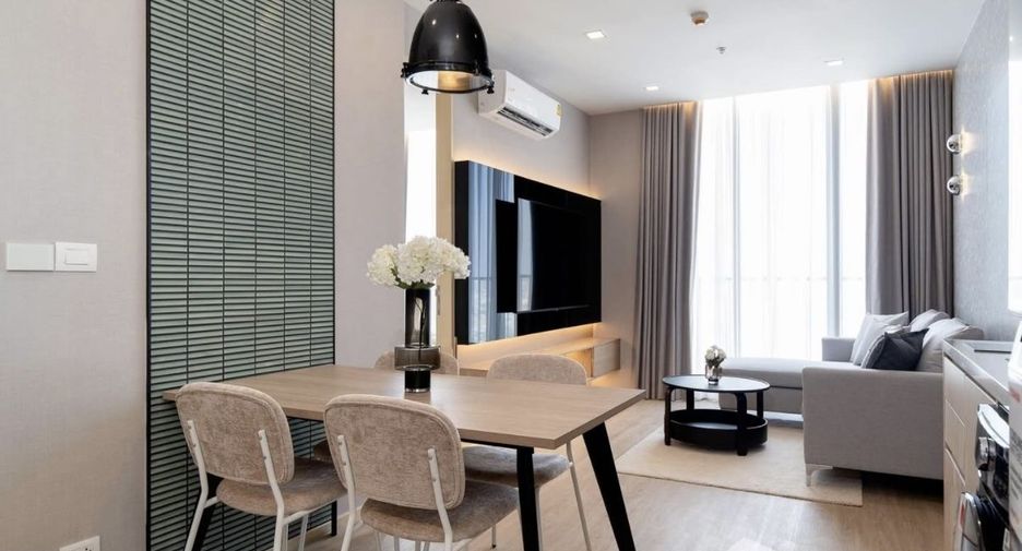 For rent 2 bedrooms condo in Watthana, Bangkok