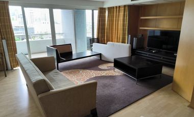 For rent 2 bedrooms apartment in Watthana, Bangkok