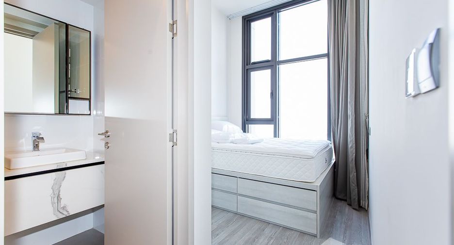 For rent 1 Beds condo in Phra Khanong, Bangkok