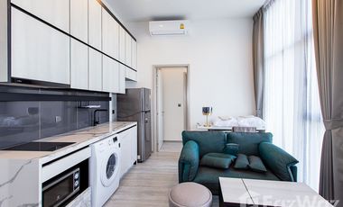 Condo en alquiler de 1 habitaciones en Phra Khanong, Bangkok