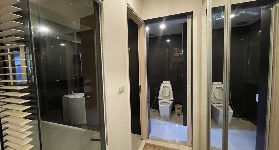 À louer 1 chambre condo à Phra Khanong, Bangkok