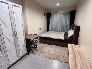 For rent 2 bedrooms condo in Huai Khwang, Bangkok