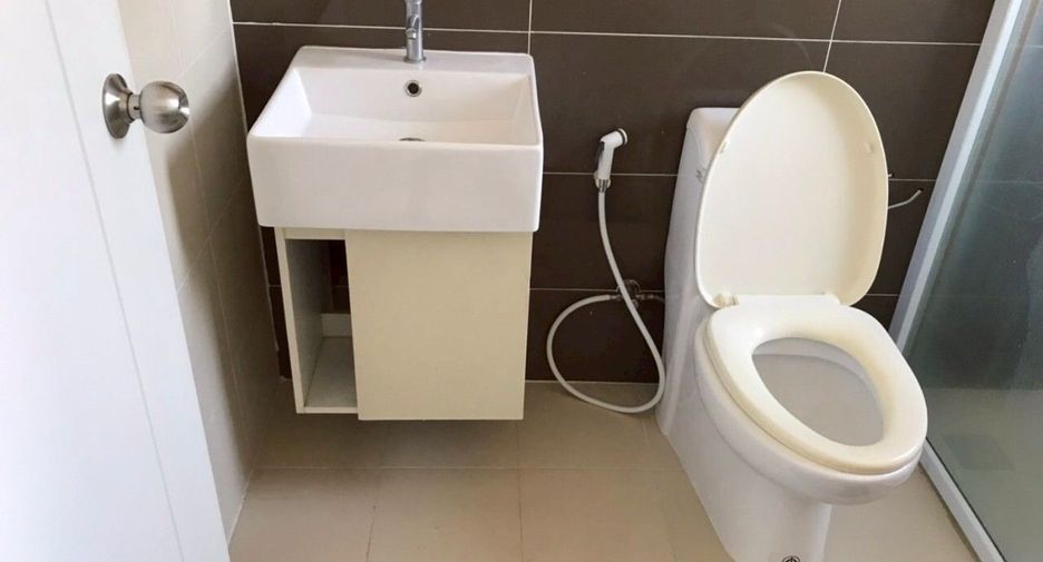 Reihenhaus zur Miete mit 3 Zimmer in Suan Luang, Bangkok