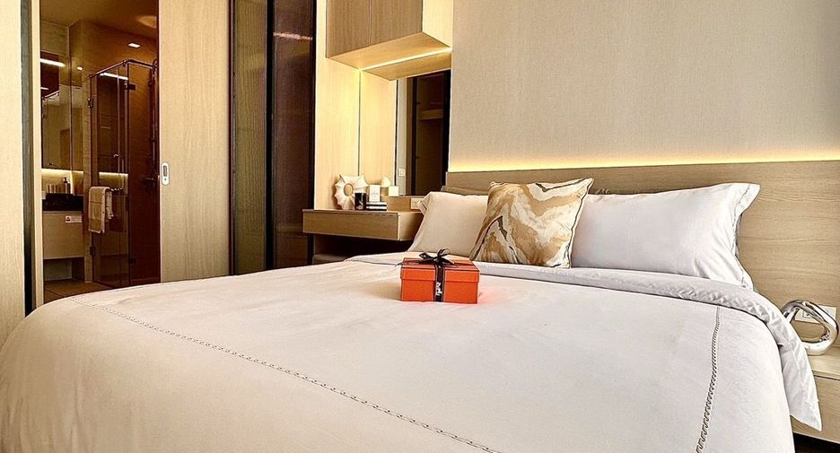 For rent 1 bed condo in Watthana, Bangkok