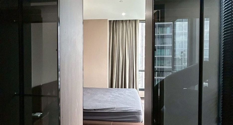 Condo en alquiler de 2 habitaciones en Khlong Toei, Bangkok
