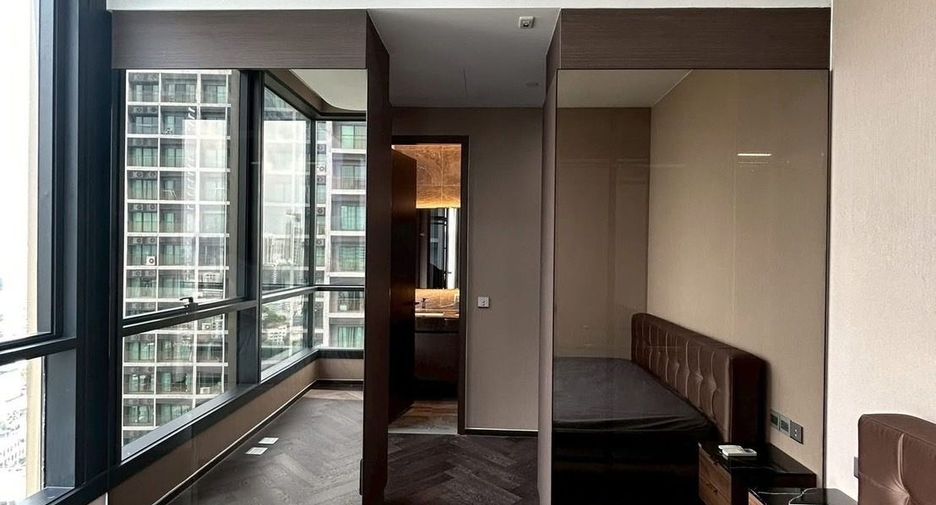 Condo en alquiler de 2 habitaciones en Khlong Toei, Bangkok