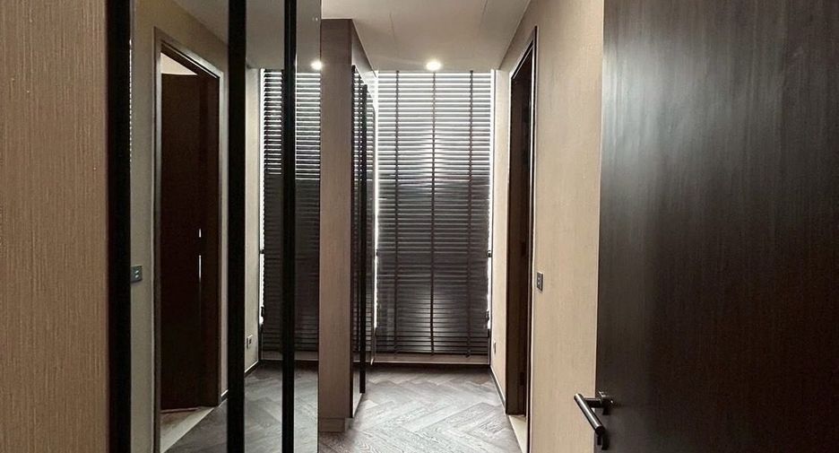 Condo en alquiler de 2 habitaciones en Khlong Toei, Bangkok