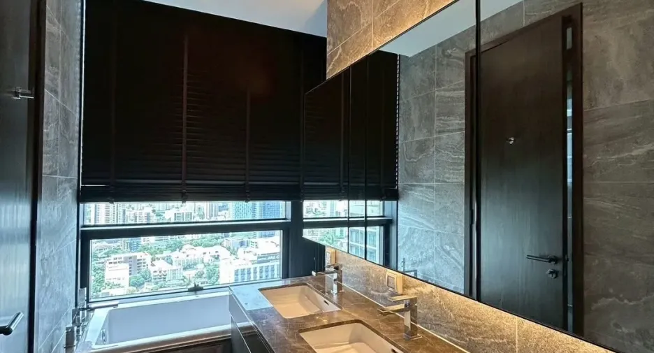 Wohnung zur Miete mit 2 Zimmer in Khlong Toei, Bangkok