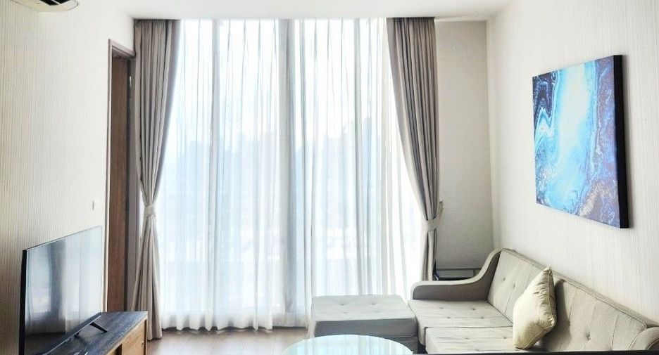 For rent 2 bedrooms condo in Khlong Toei, Bangkok