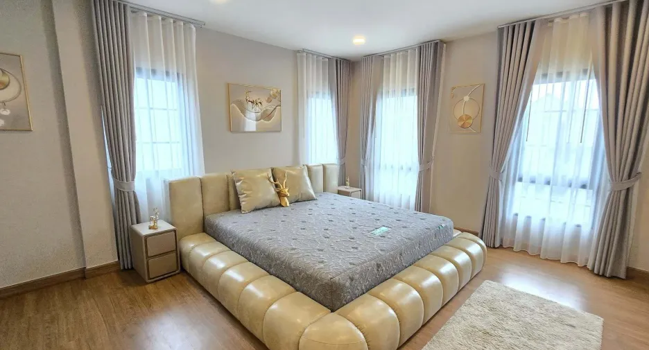 Haus zum Kauf und zur Miete mit 4 Zimmer in Bang Phli, Samut Prakan