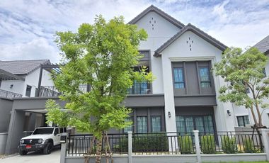 For sale and for rent 4 bedrooms house in Bang Phli, Samut Prakan