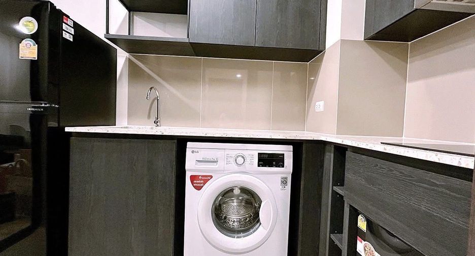 Condo en alquiler de 1 habitaciones en Huai Khwang, Bangkok