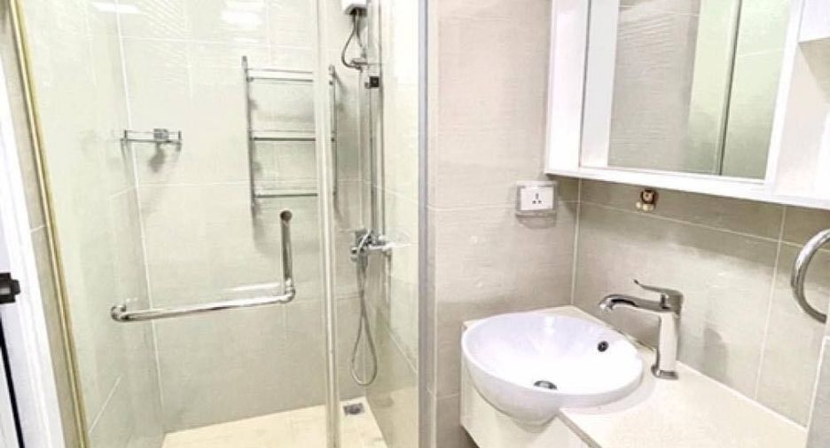 For rent 1 Beds condo in Huai Khwang, Bangkok