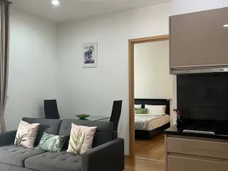 À louer 1 chambre condo à Khlong Toei, Bangkok