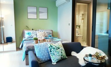 Condo en alquiler de estudio en Huai Khwang, Bangkok