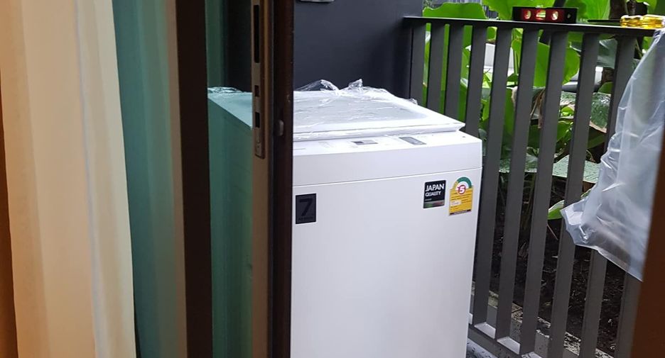 Condo en alquiler de estudio en Huai Khwang, Bangkok