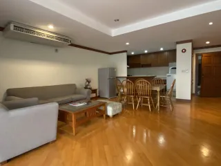 出租 2 卧室 公寓式住宅 在 Khlong Toei, 曼谷