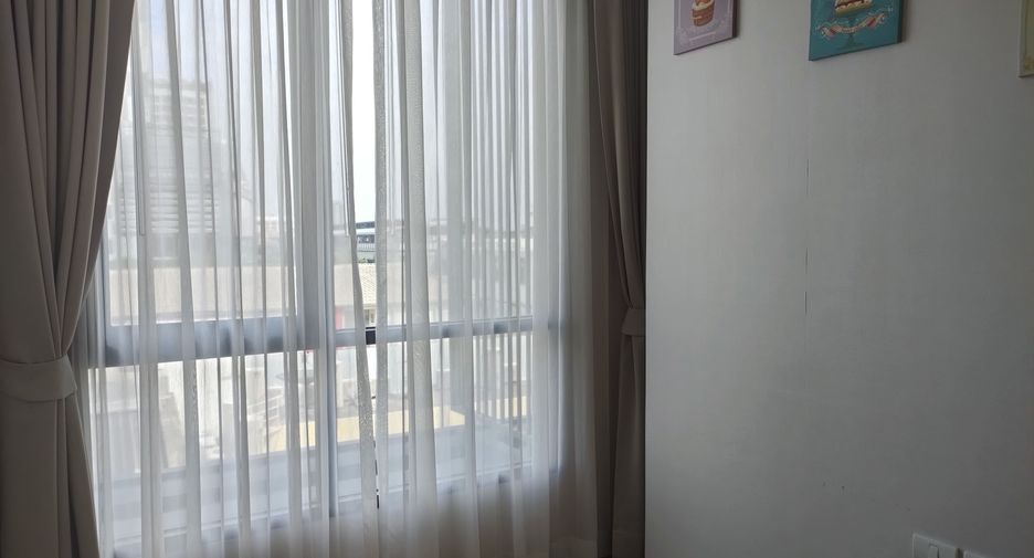 For rent 2 bedrooms condo in Phra Khanong, Bangkok