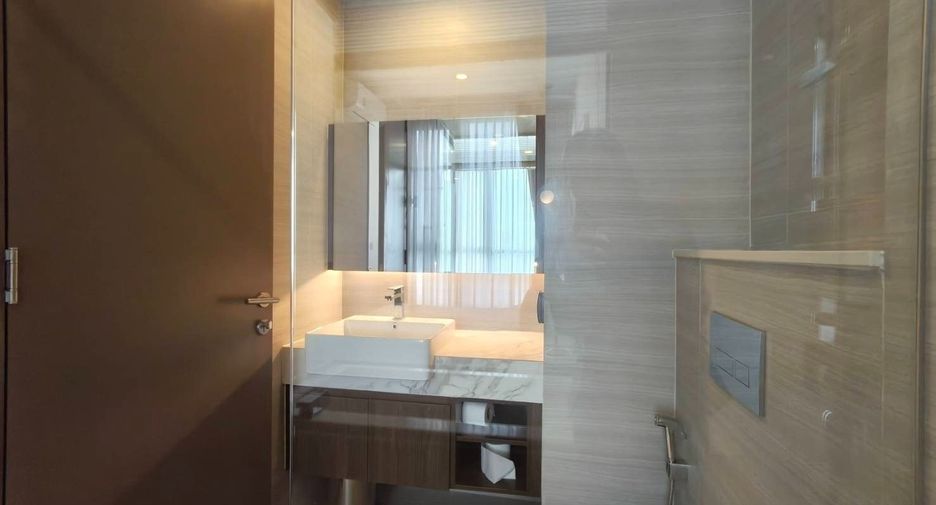 For rent 1 bed condo in Watthana, Bangkok