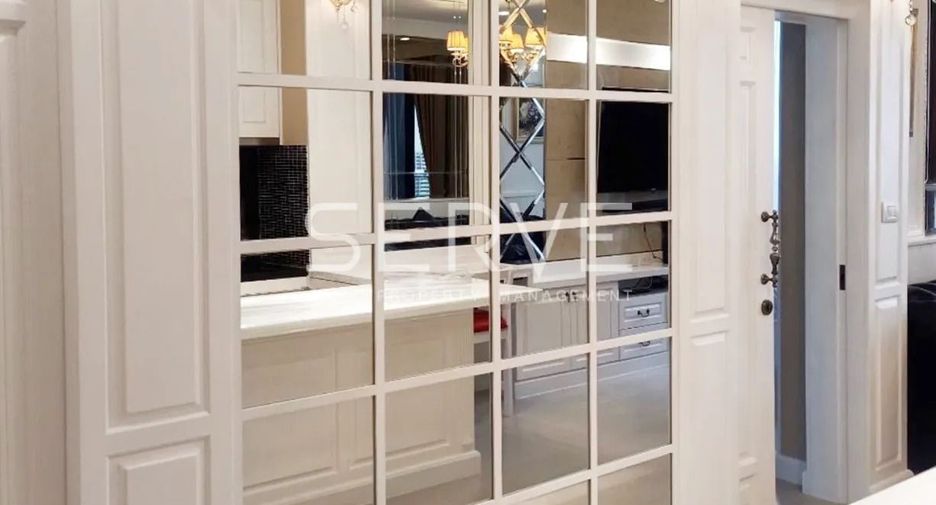 For rent 2 bedrooms condo in Pathum Wan, Bangkok