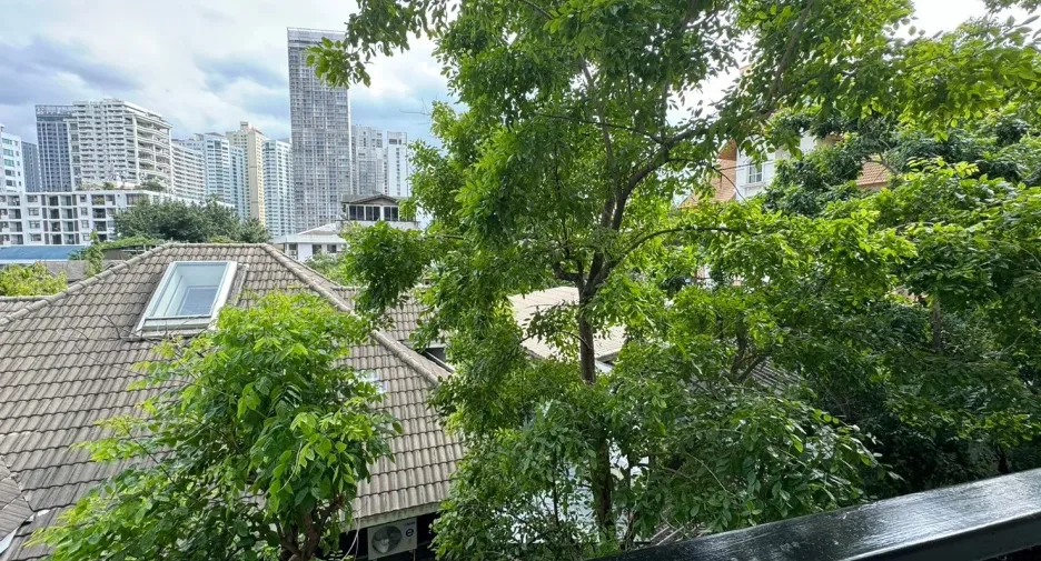 For rent 1 Beds condo in Khlong Toei, Bangkok