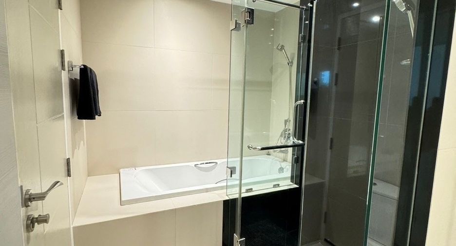 For rent 1 Beds condo in Khlong Toei, Bangkok