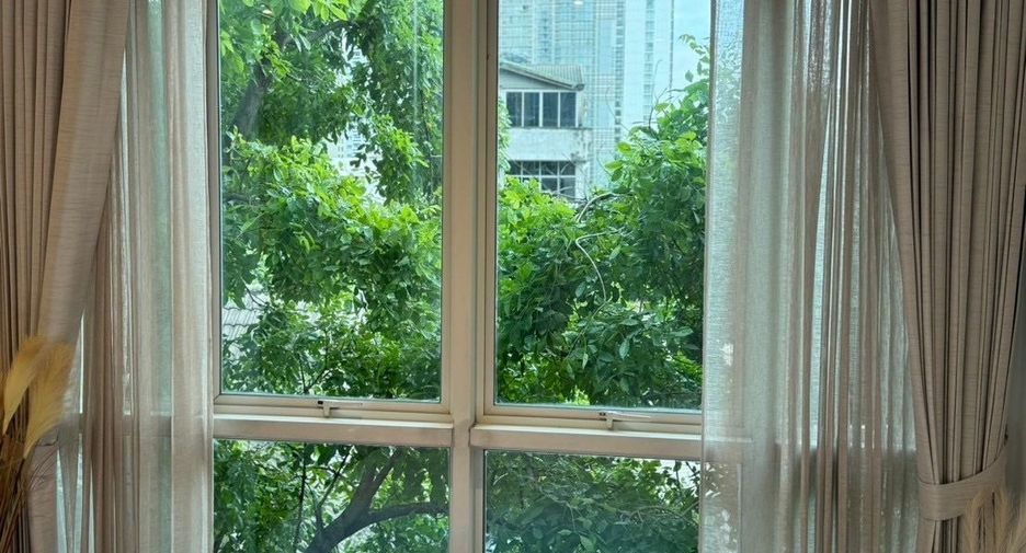 For rent 1 Beds condo in Khlong Toei, Bangkok