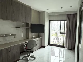 For rent 1 Beds condo in Khlong Toei, Bangkok