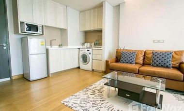 Condo en alquiler de 1 habitaciones en Khlong Toei, Bangkok