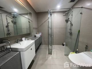 À louer 2 chambres condo à Pathum Wan, Bangkok