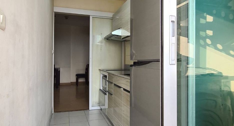 Wohnung zur Miete mit 2 Zimmer in Khlong Toei, Bangkok