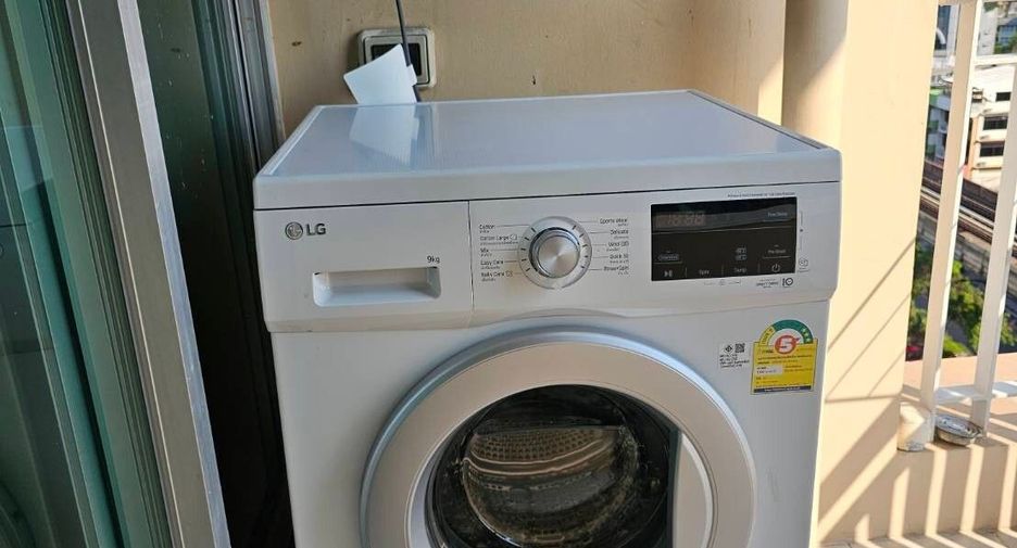Wohnung zur Miete mit 2 Zimmer in Khlong Toei, Bangkok