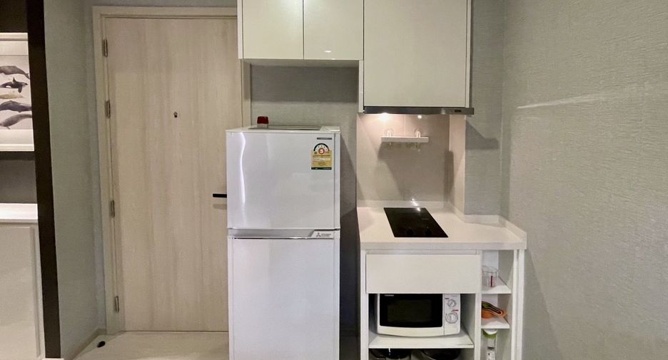 Condo en alquiler de 1 habitaciones en Khlong Toei, Bangkok