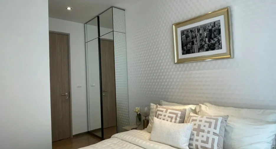 For rent 2 bedrooms apartment in Khlong Toei, Bangkok
