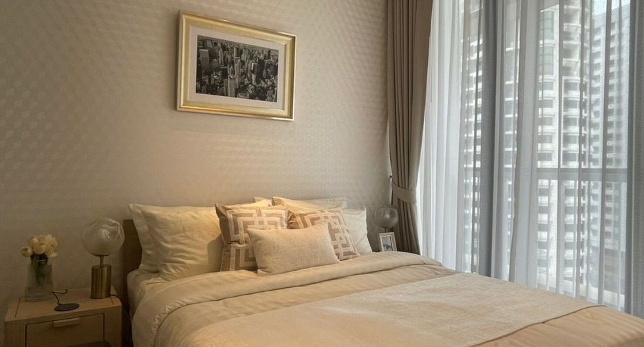 For rent 2 bedrooms apartment in Khlong Toei, Bangkok