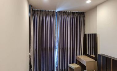 À louer 1 chambre condo à Khlong Toei, Bangkok