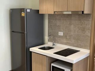Condo en alquiler de 1 habitaciones en Yan Nawa, Bangkok
