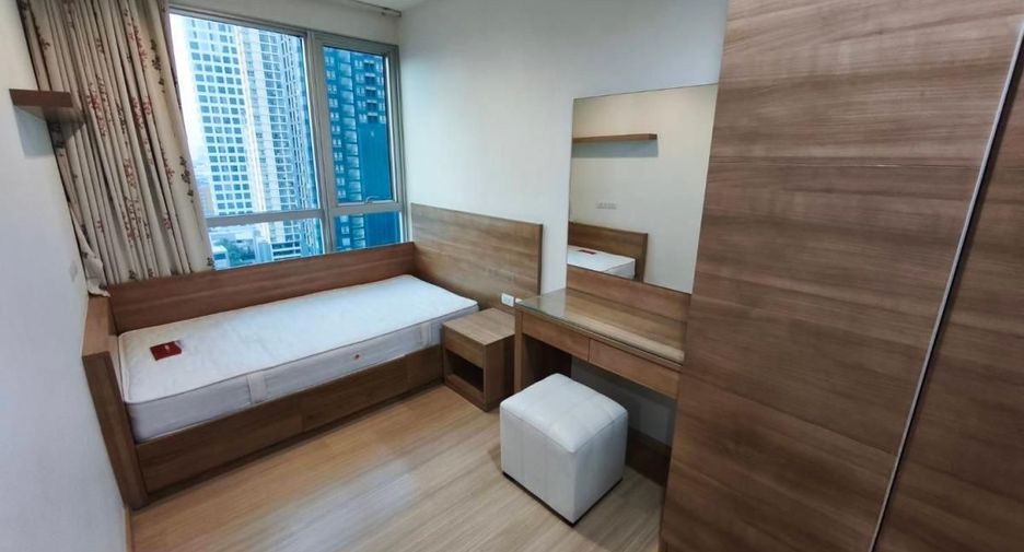 Wohnung zur Miete mit 2 Zimmer in Phra Khanong, Bangkok