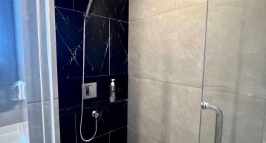 Wohnung zur Miete mit 1 Zimmer in Huai Khwang, Bangkok