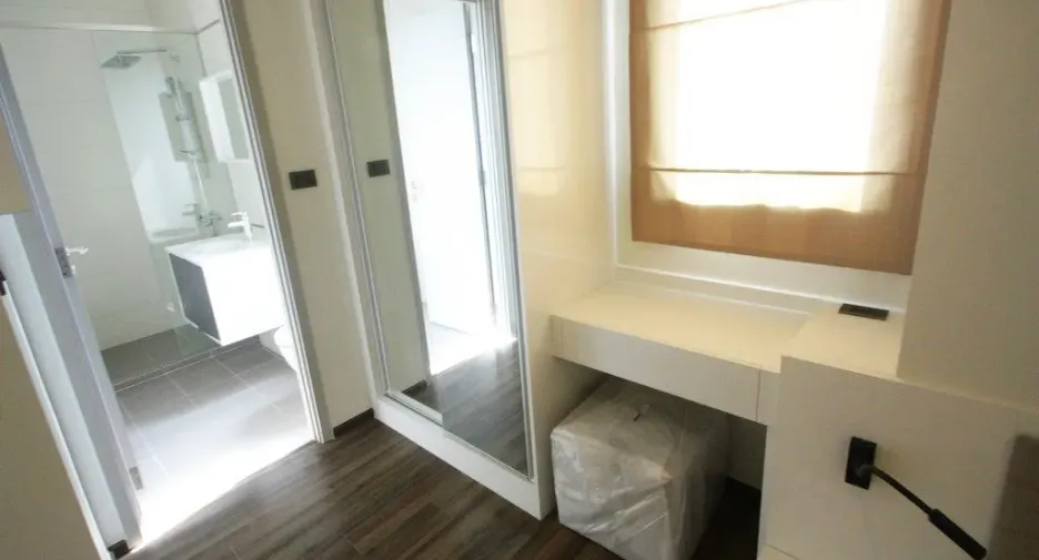 Wohnung zur Miete mit 1 Zimmer in Khlong Toei, Bangkok