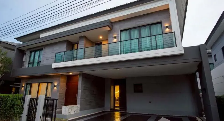 À louer 4 chambres maison à Bang Phli, Samut Prakan