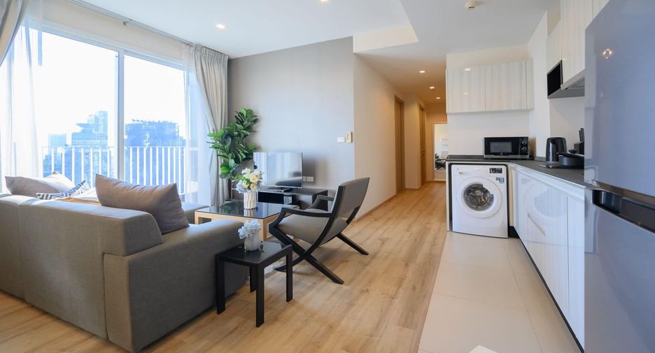 For rent 2 bedrooms condo in Watthana, Bangkok