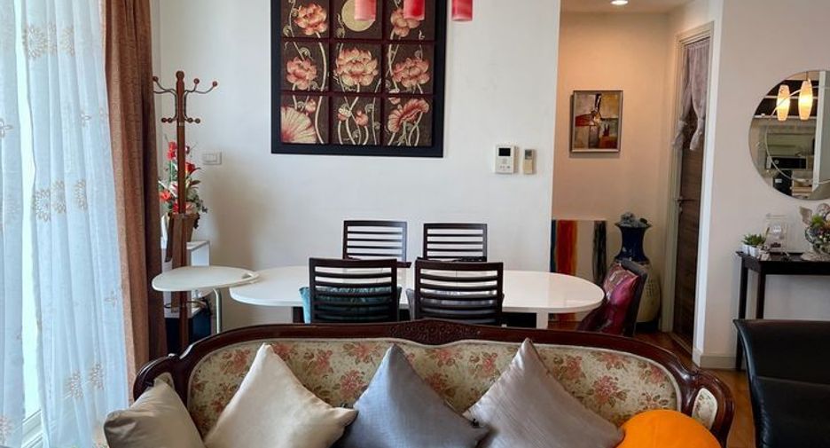 For rent 3 bedrooms condo in Bang Kho Laem, Bangkok